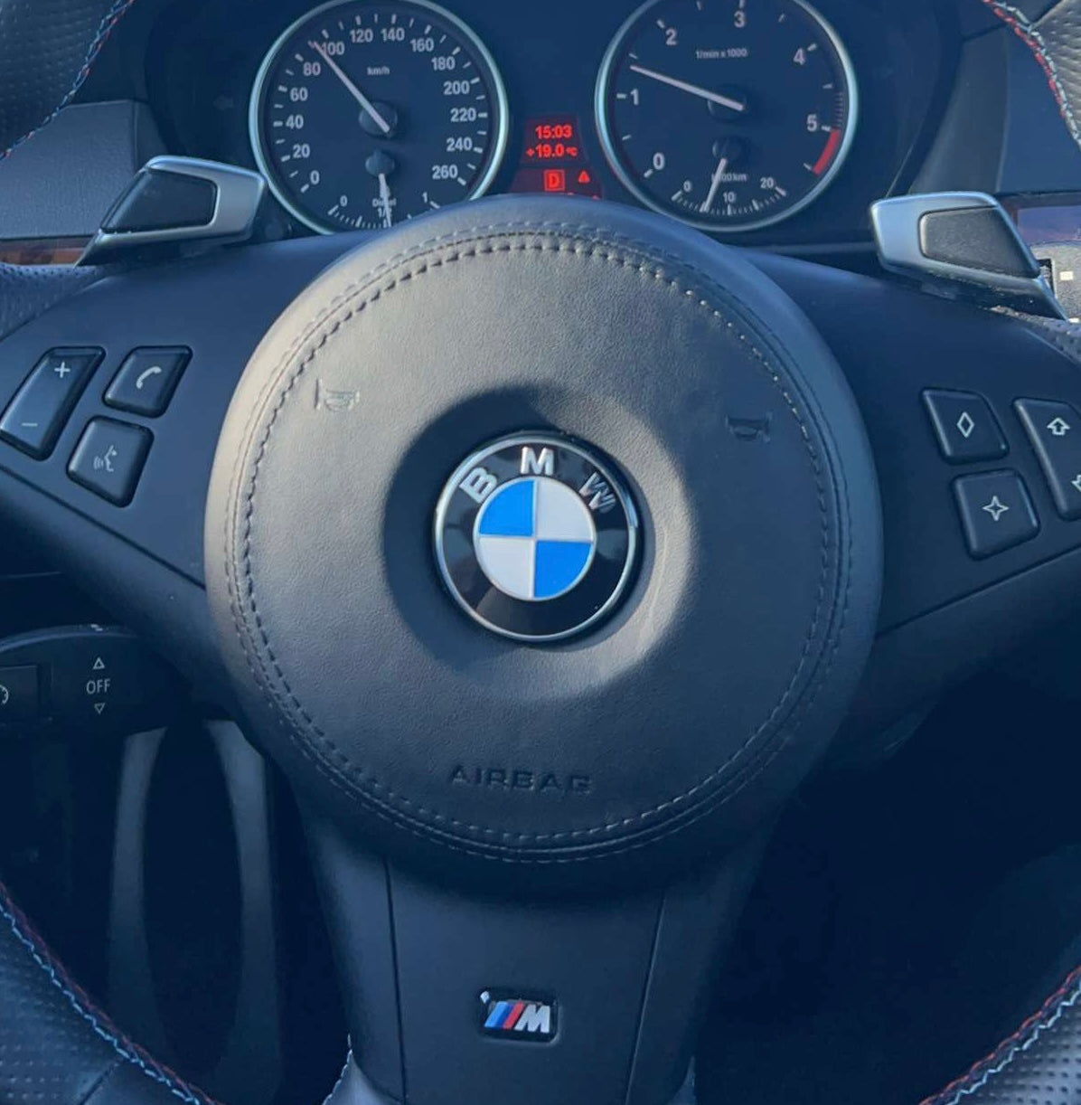 BMW E6x Leder Airbag-Abdeckung
